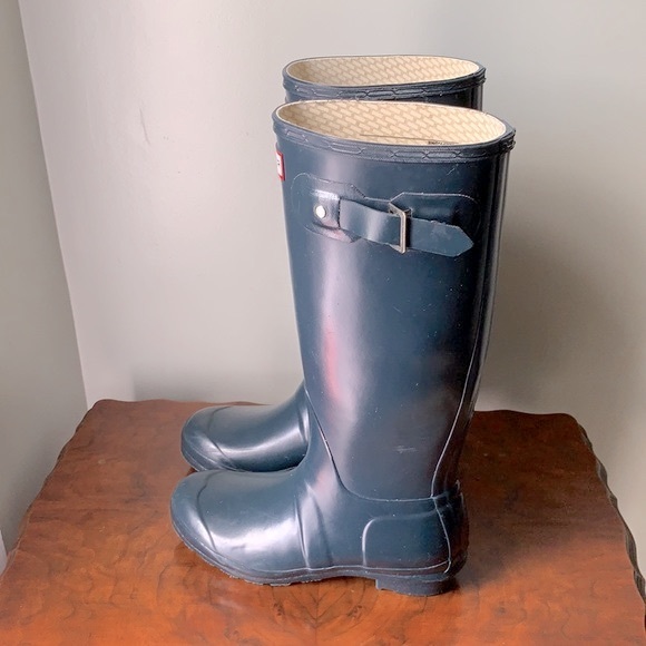 Hunter Tall Blue Rubber Rain Boots 7 - Picture 4 of 12